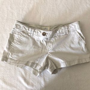 American Eagle khaki shorts